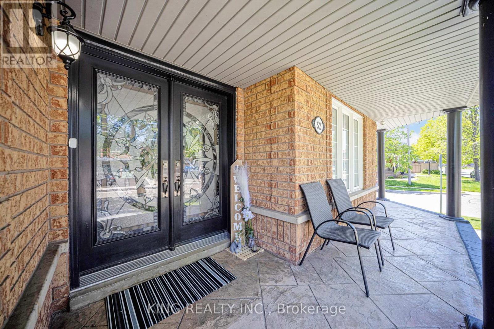 Property at 52 LINDERWOOD DRIVE image 2
