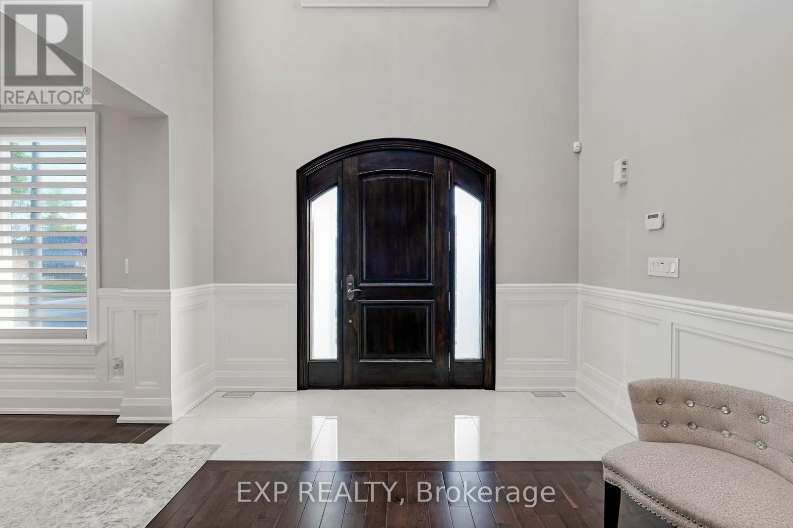 3471 Yale Road, Mississauga, Ontario  L5A 2V4 - Photo 3 - W12163828