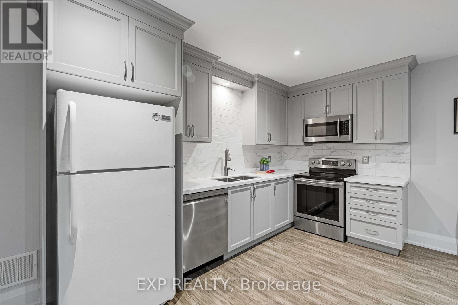 3471 Yale Road, Mississauga (Mississauga Valleys), Ontario  L5A 2V4 - Photo 34 - W12163828