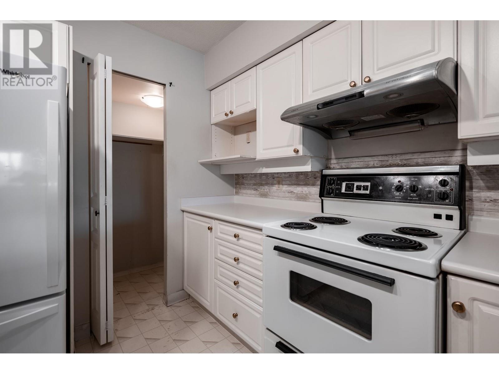 Ph6b 7025 Stride Avenue, Burnaby, British Columbia  V3N 4Y1 - Photo 10 - R3005527