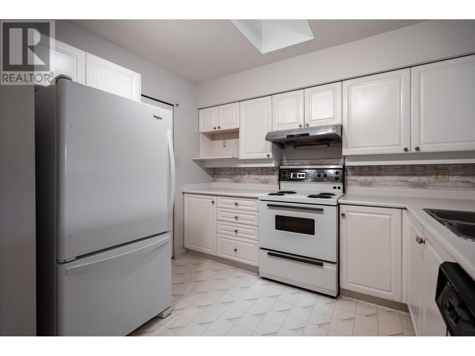 Ph6b 7025 Stride Avenue, Burnaby, British Columbia  V3N 4Y1 - Photo 11 - R3005527