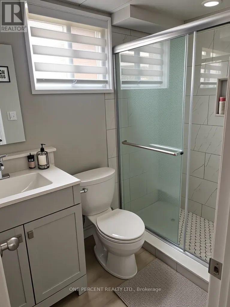 11 The Pinery Street, St. Catharines, Ontario  L2M 6M5 - Photo 7 - X12163678