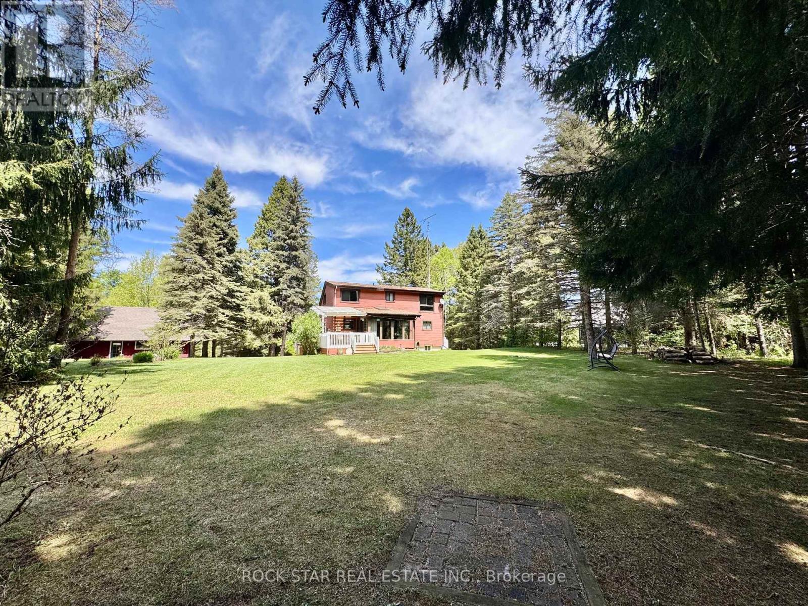 8 Pine River Crescent, Mulmur, Ontario  L9V 3H2 - Photo 4 - X12163688