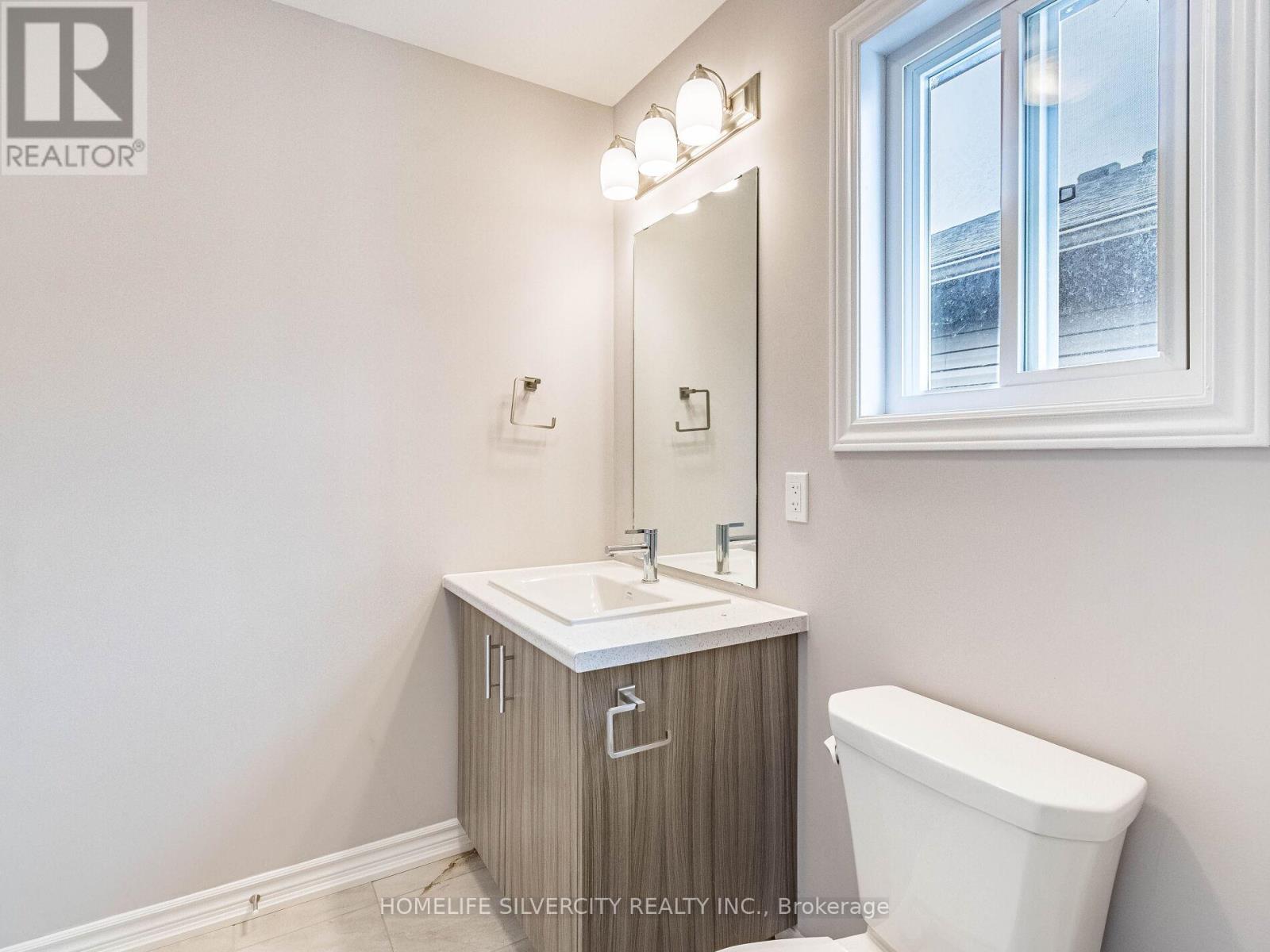 215 Southworth Street N, Welland, Ontario  L3B 1Z4 - Photo 24 - X12163702