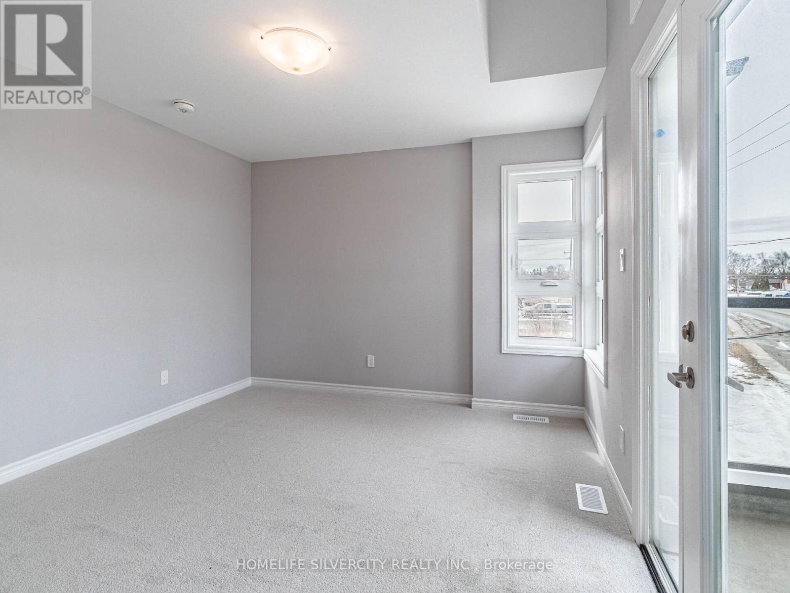 215 Southworth Street N, Welland, Ontario  L3B 1Z4 - Photo 26 - X12163702