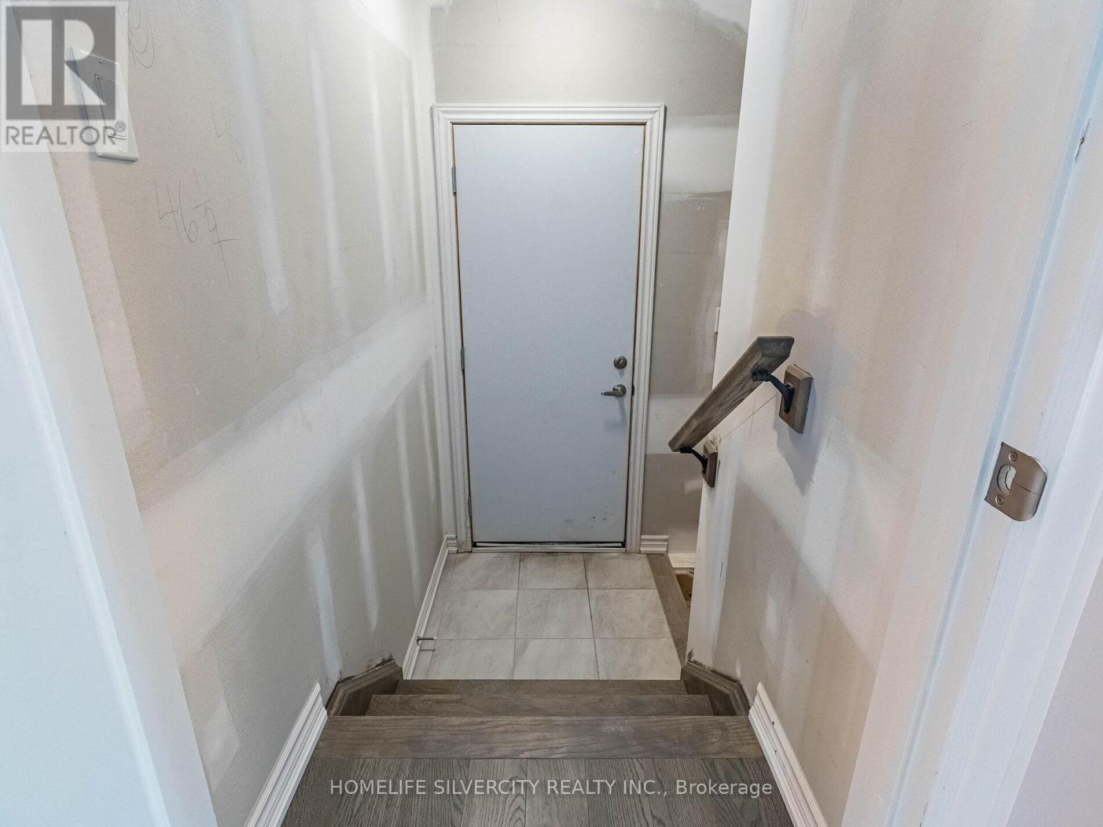 215 Southworth Street N, Welland, Ontario  L3B 1Z4 - Photo 36 - X12163702