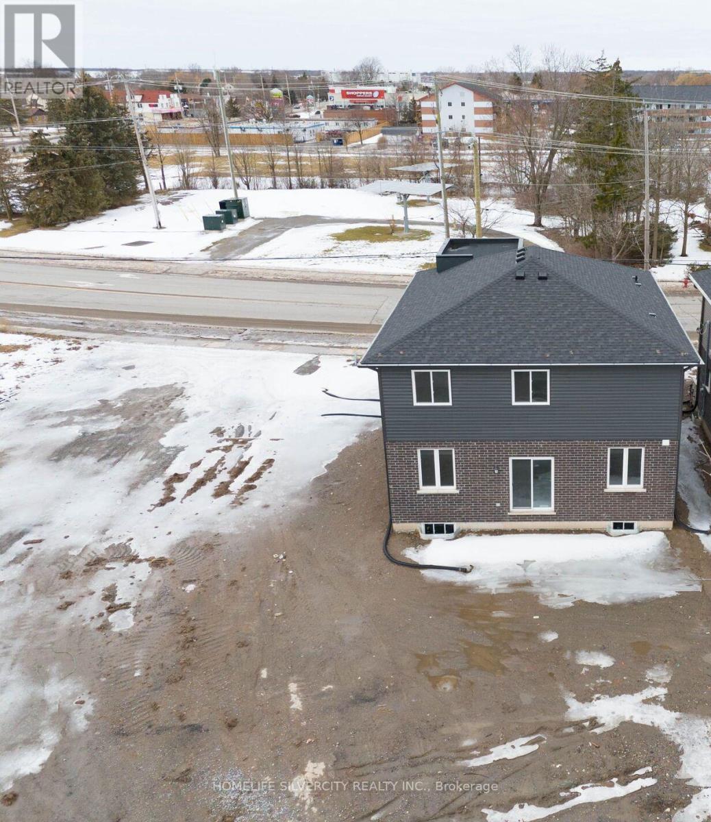 215 Southworth Street N, Welland, Ontario  L3B 1Z4 - Photo 39 - X12163702