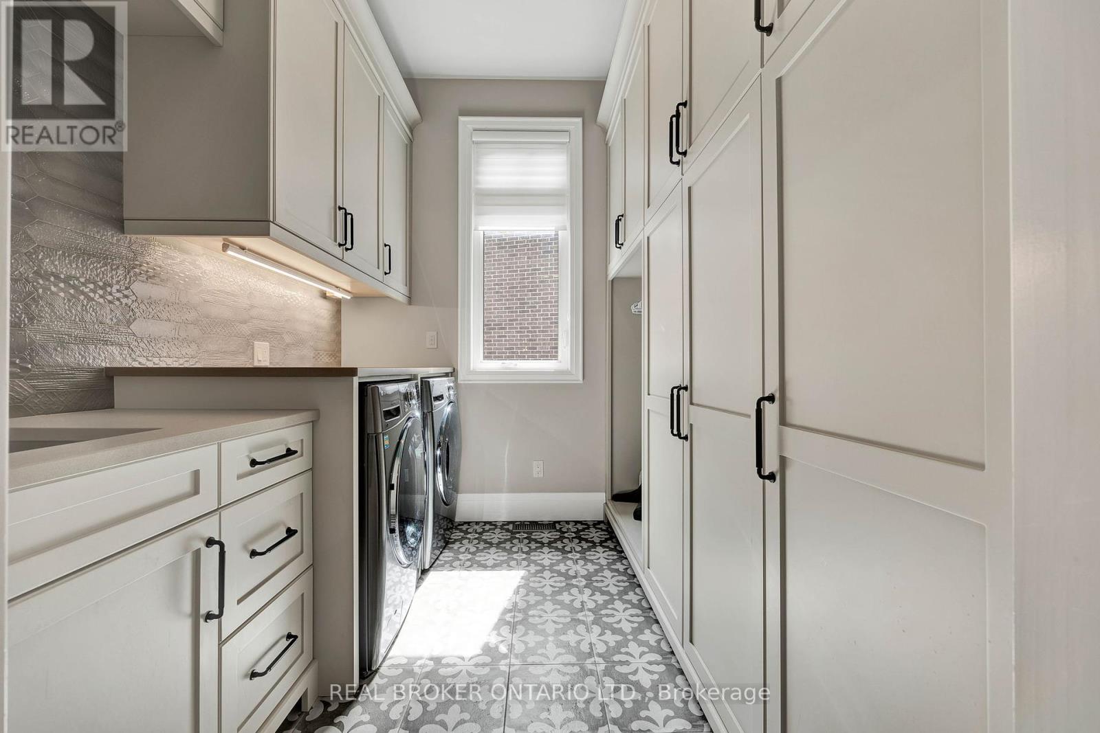 44 Pioneer Ridge Drive, Kitchener, Ontario  N2P 0G6 - Photo 25 - X12163761