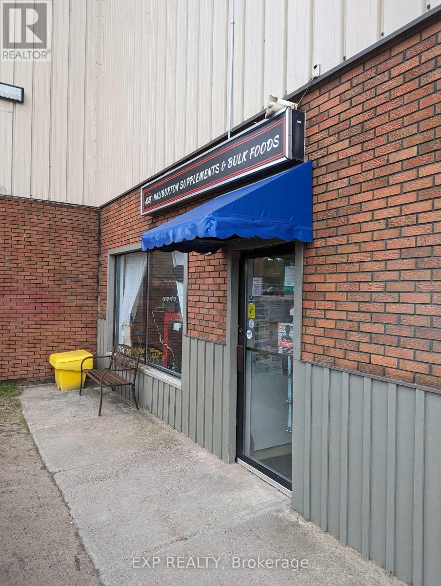 30 York Street, Dysart Et Al, Ontario  K0M 1S0 - Photo 16 - X12163783