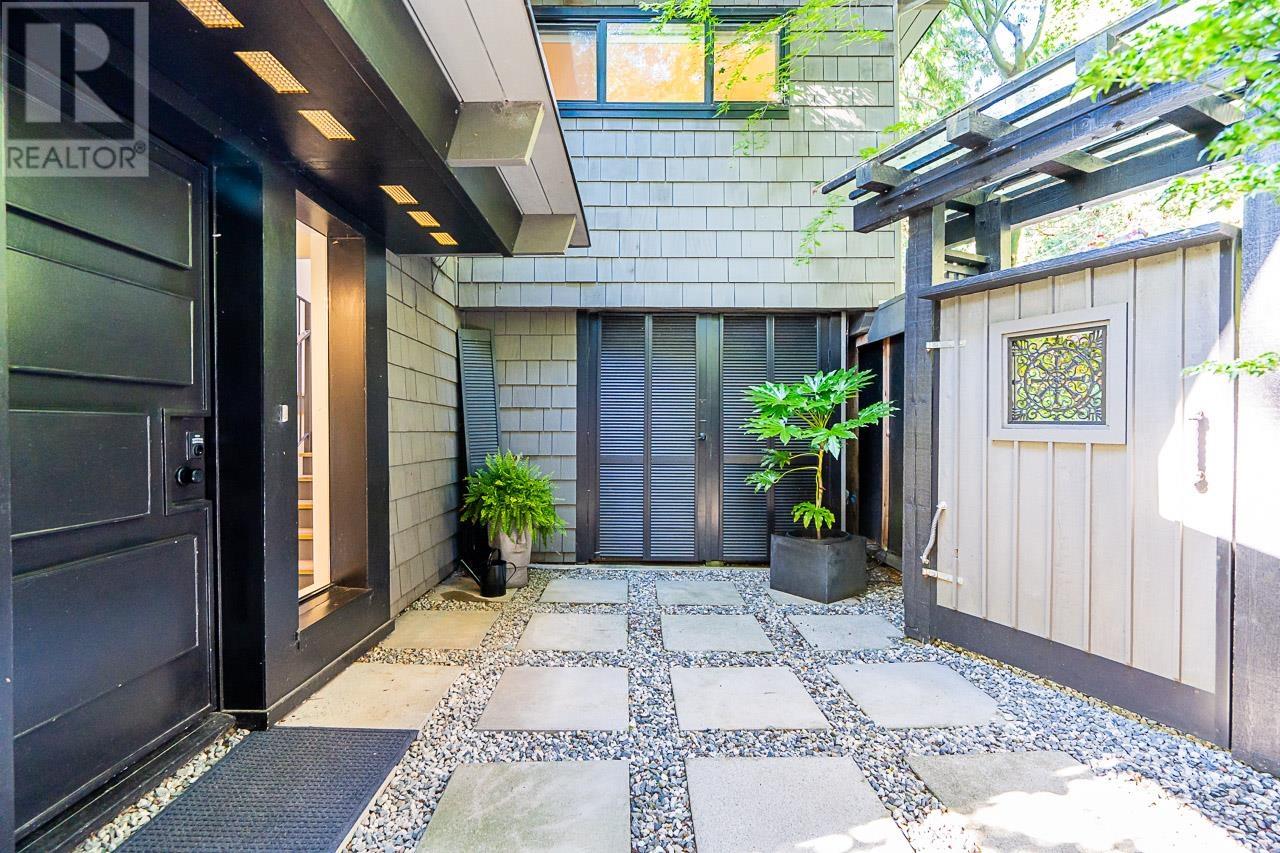 6070 Marine Drive, West Vancouver, British Columbia  V7W 2S3 - Photo 19 - R3005591