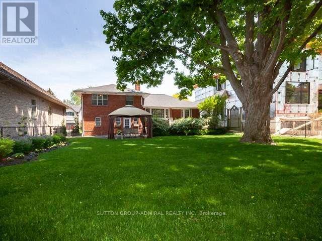 18 Hartfield Court, Toronto, Ontario  M9A 3E3 - Photo 22 - W12125414