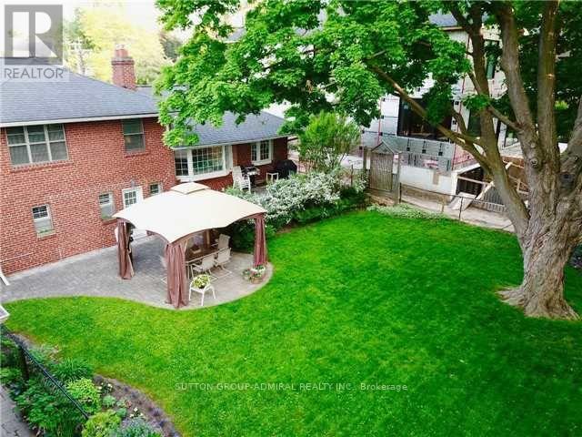 18 Hartfield Court, Toronto, Ontario  M9A 3E3 - Photo 26 - W12125414