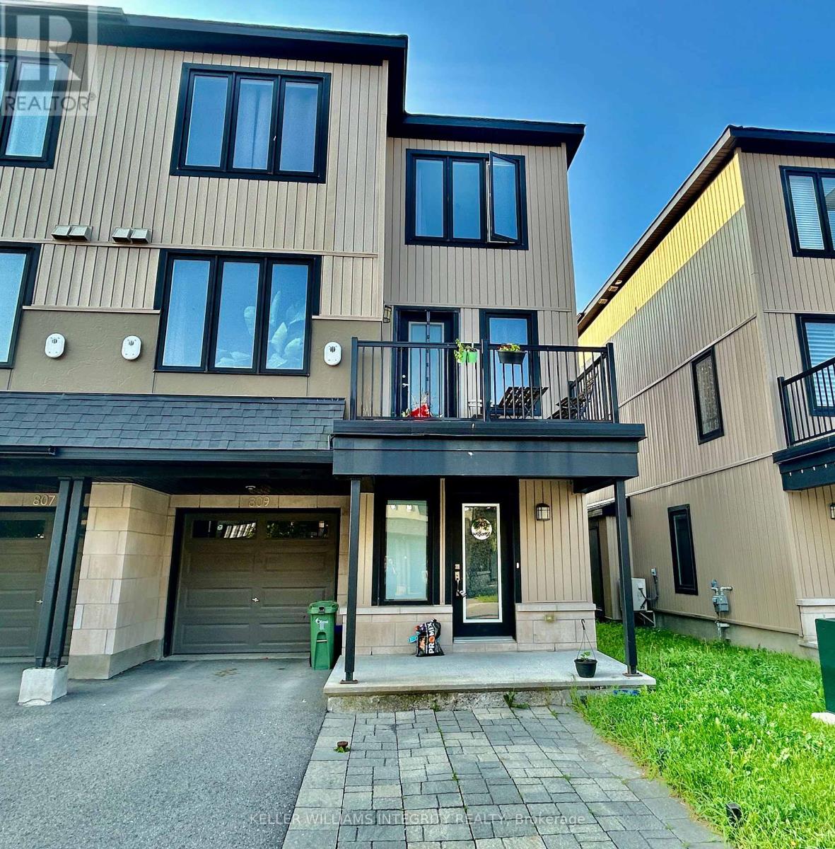 809 Element Private, Ottawa, Ontario  K2M 0A8 - Photo 2 - X12163848
