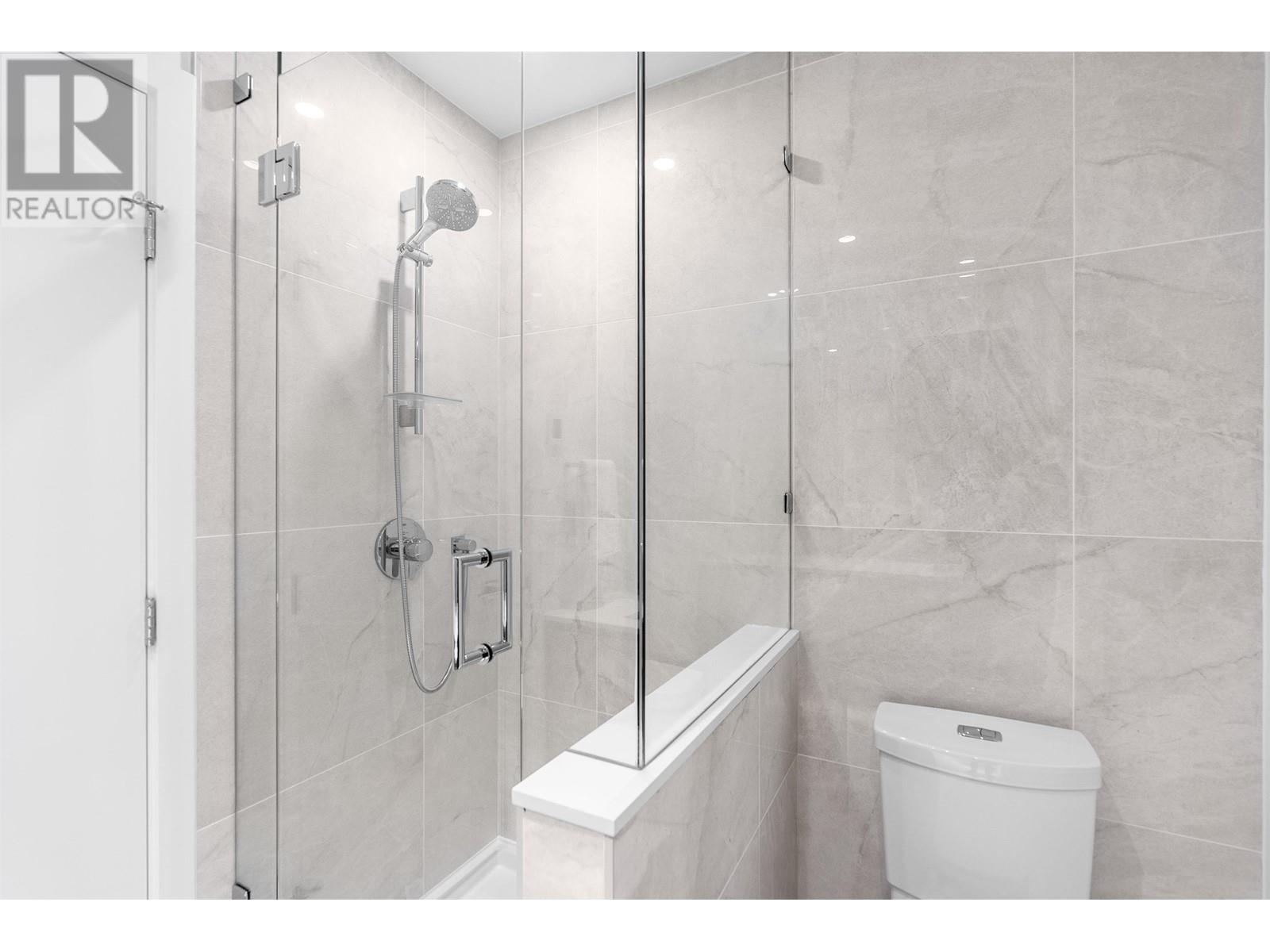 2104 660 Quayside Drive, New Westminster, British Columbia  V3M 0P1 - Photo 19 - R3004016
