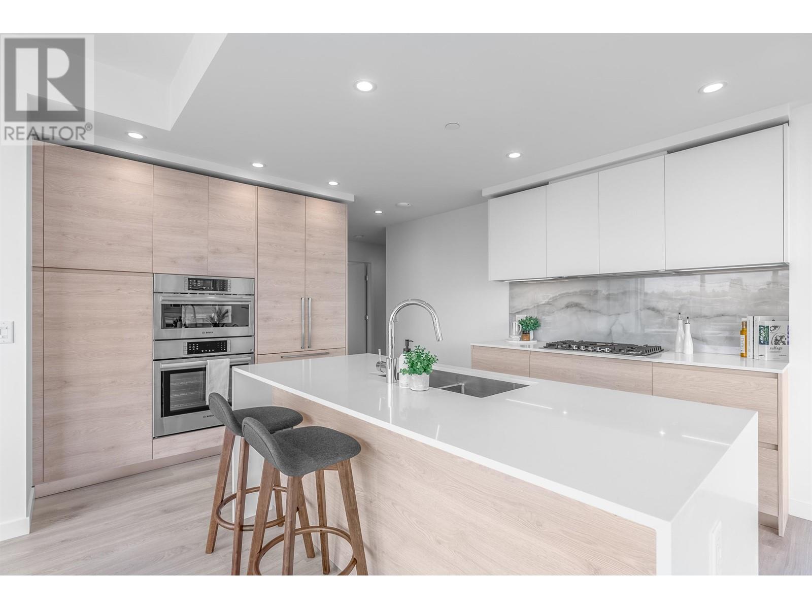 2104 660 Quayside Drive, New Westminster, British Columbia  V3M 0P1 - Photo 7 - R3004016