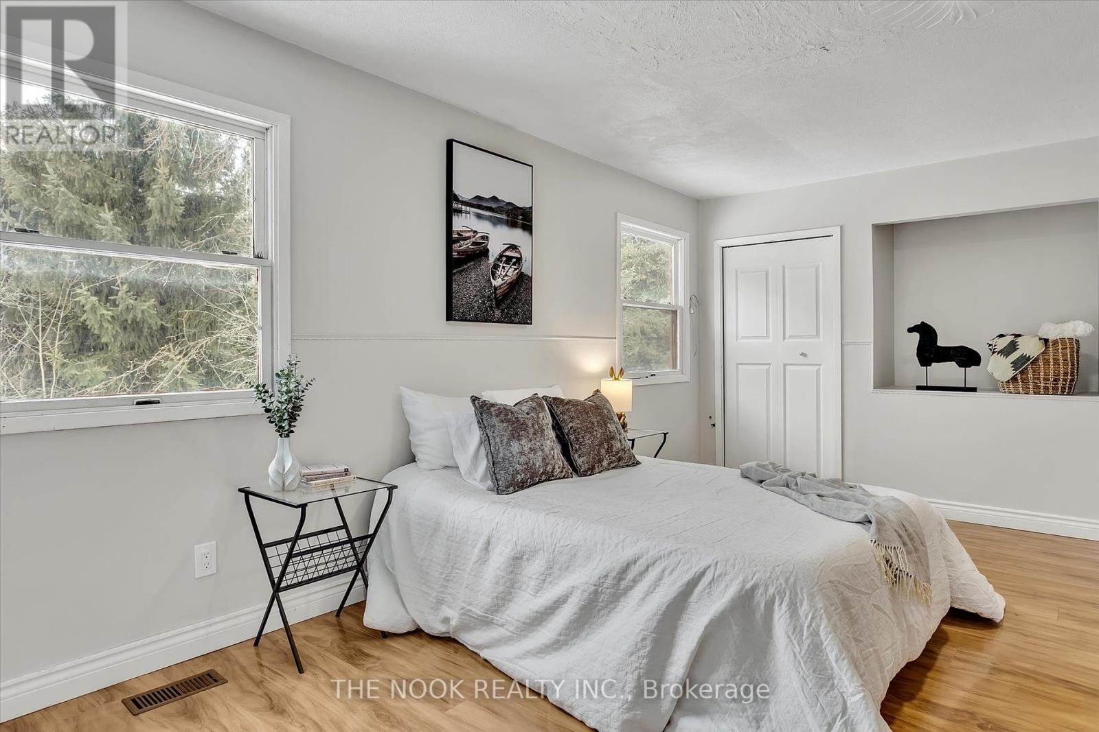 110 Emily Park Road, Kawartha Lakes, Ontario  K0L 2W0 - Photo 10 - X12087500