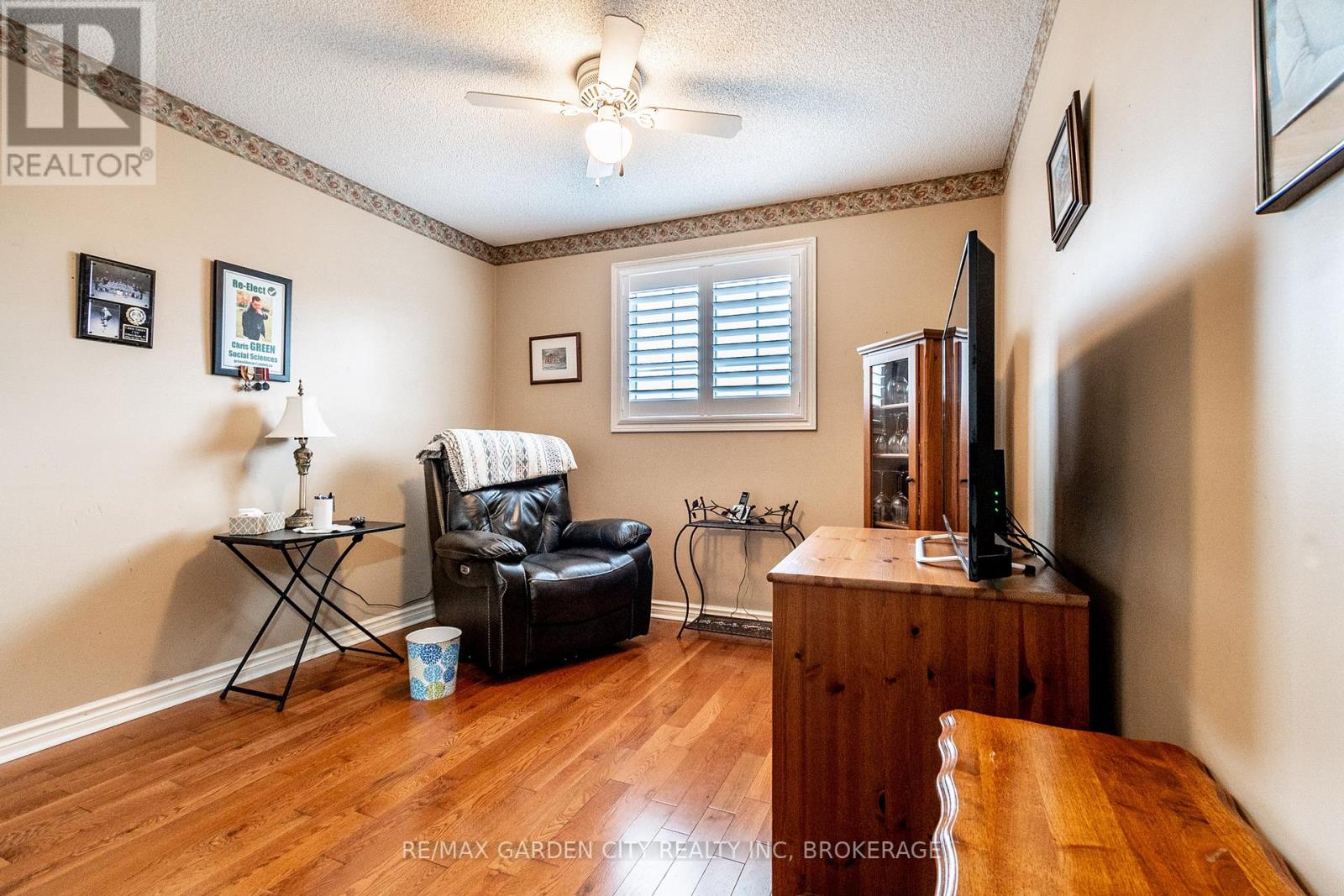 7 Fox Trail Drive, St. Catharines, Ontario  L2S 3T7 - Photo 15 - X12051574