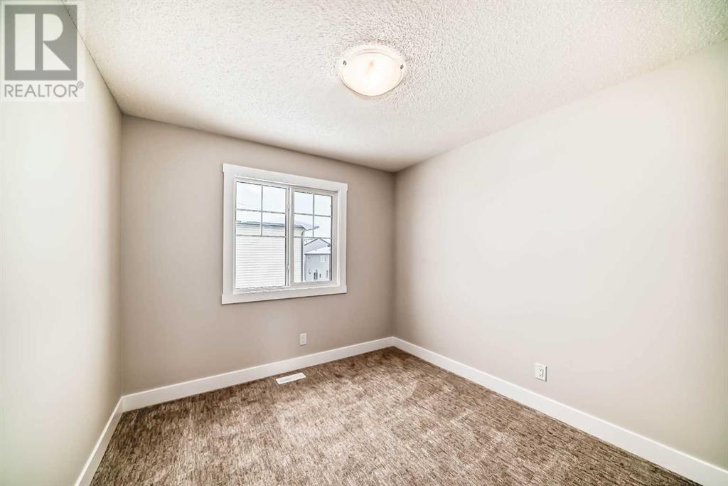 1062 Southwinds Green Sw, Airdrie, Alberta  T4B 5S3 - Photo 25 - A2195931