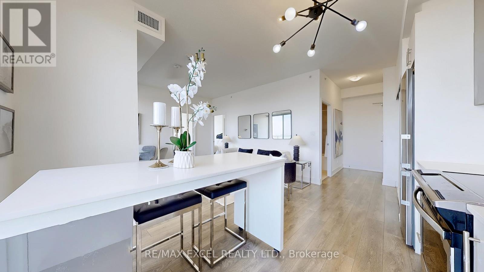 1909 - 180 Fairview Mall Drive, Toronto, Ontario  M2J 5A7 - Photo 15 - C12163870