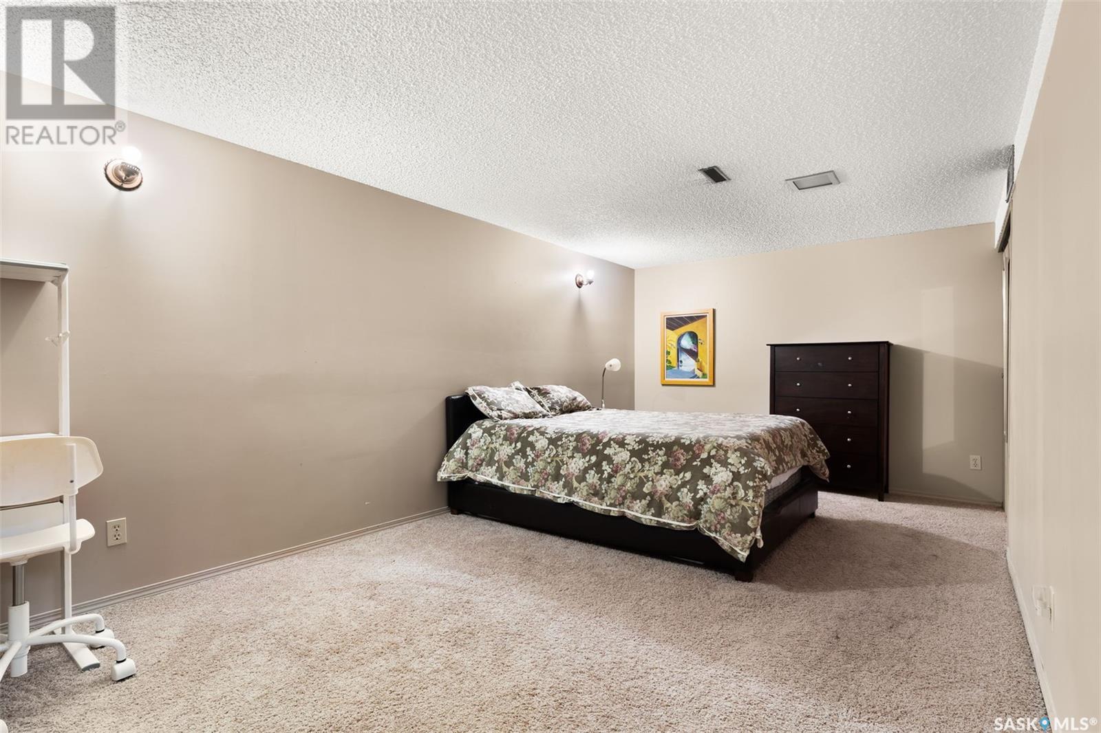 122 Michener Drive, Regina, Saskatchewan  S4V 0G8 - Photo 28 - SK006623