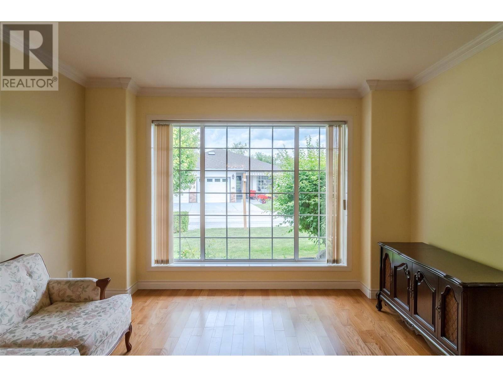 555 Red Wing Drive, Penticton, BC V2A8K6