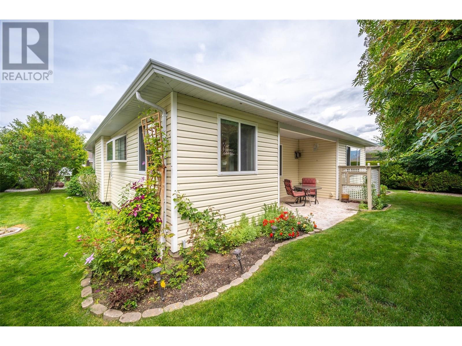 555 Red Wing Drive, Penticton, BC V2A8K6