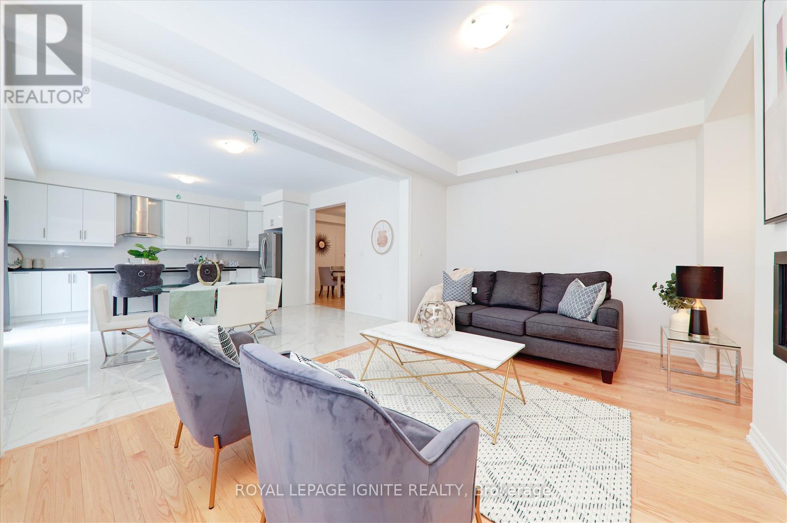 301 Danny Wheeler Boulevard, Georgina, Ontario  L4P 0K1 - Photo 20 - N12163844