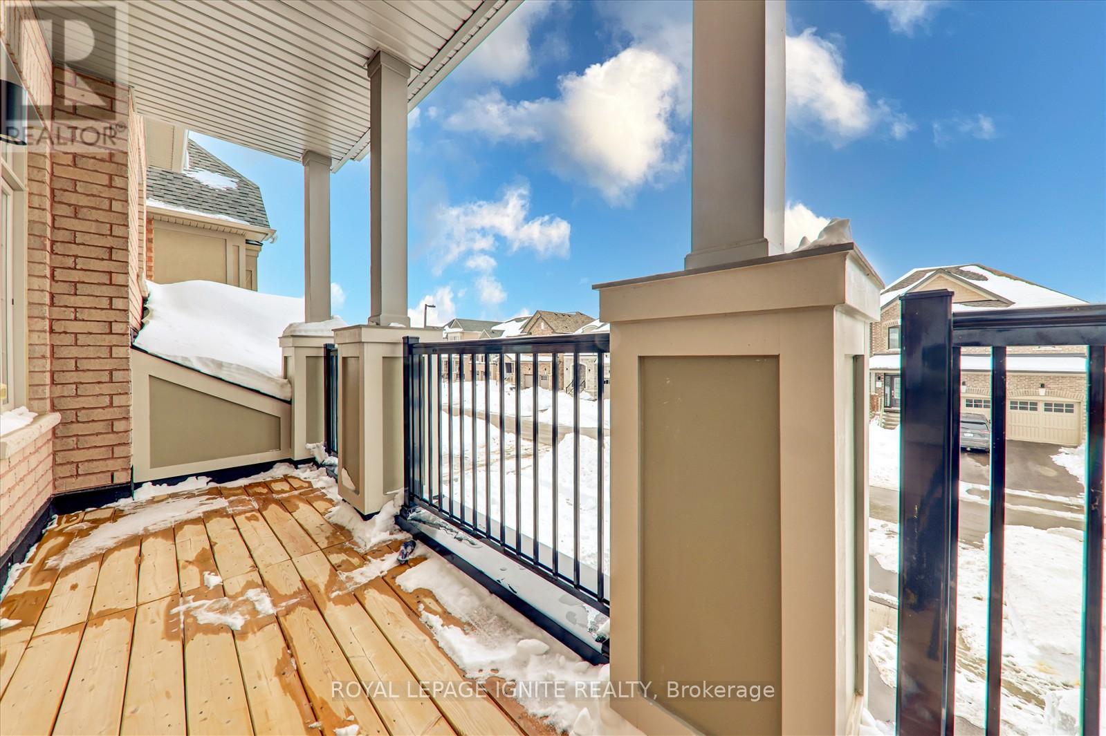 301 Danny Wheeler Boulevard, Georgina, Ontario  L4P 0K1 - Photo 25 - N12163844