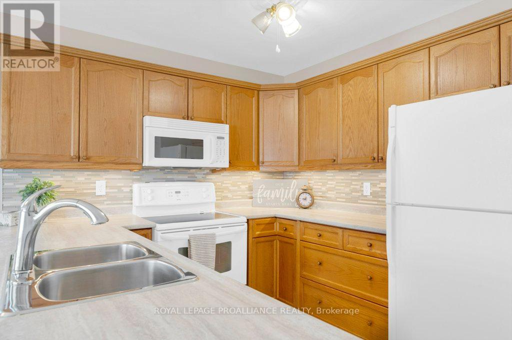 60 Hemlock Crescent, Belleville, Ontario  K8N 5Y2 - Photo 18 - X12163929