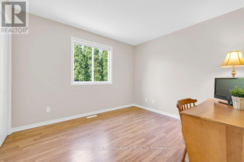 60 Hemlock Crescent, Belleville, Ontario  K8N 5Y2 - Photo 24 - X12163929