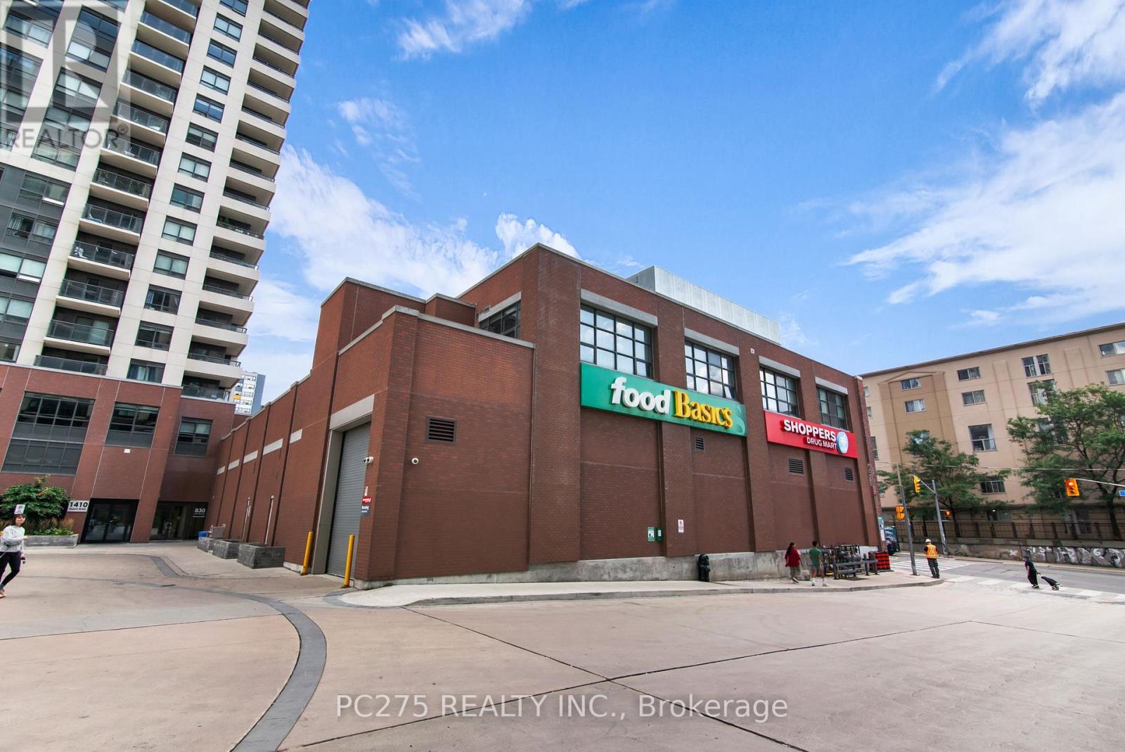 2708 - 1410 Dupont Street, Toronto, Ontario  M6H 0B6 - Photo 4 - W12163876