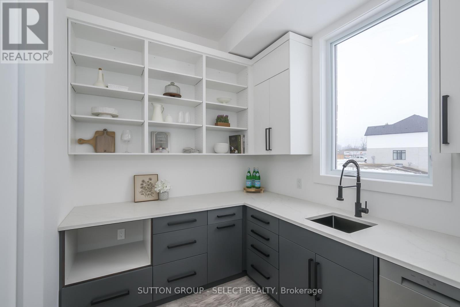 7128 Silver Creek Circle, London South (South V), Ontario  N6P 0G9 - Photo 18 - X12163960