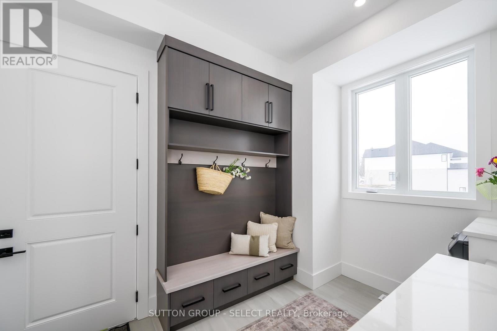 7128 Silver Creek Circle, London South (South V), Ontario  N6P 0G9 - Photo 21 - X12163960