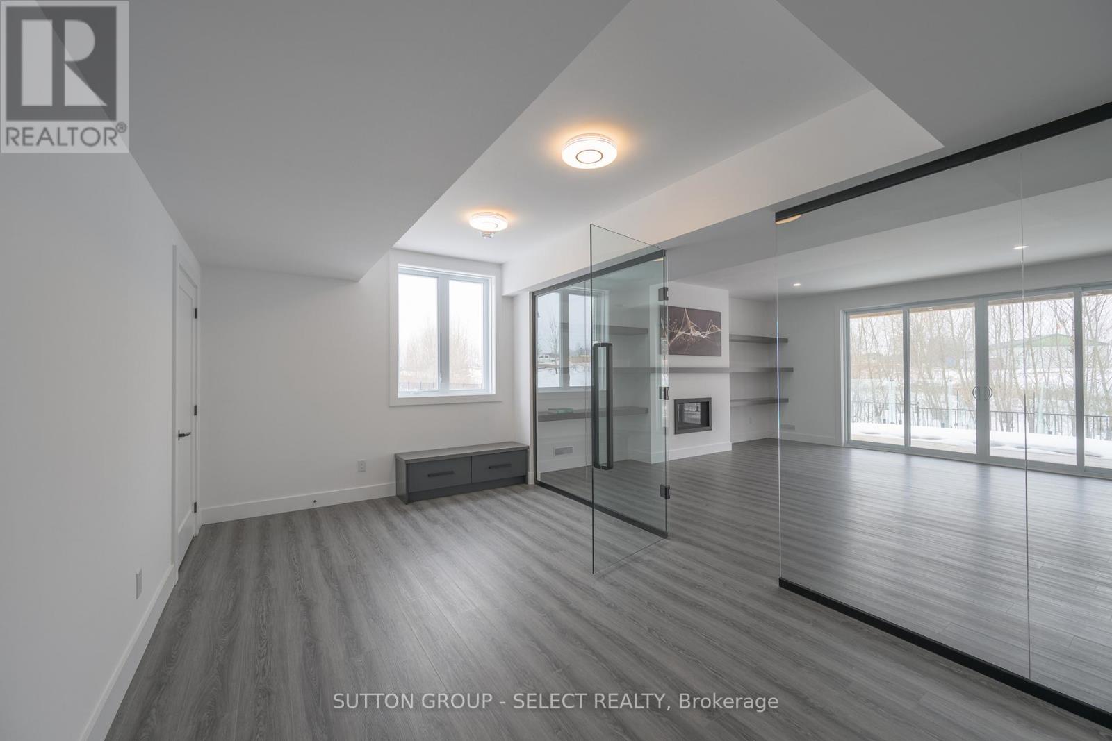 7128 Silver Creek Circle, London South (South V), Ontario  N6P 0G9 - Photo 38 - X12163960