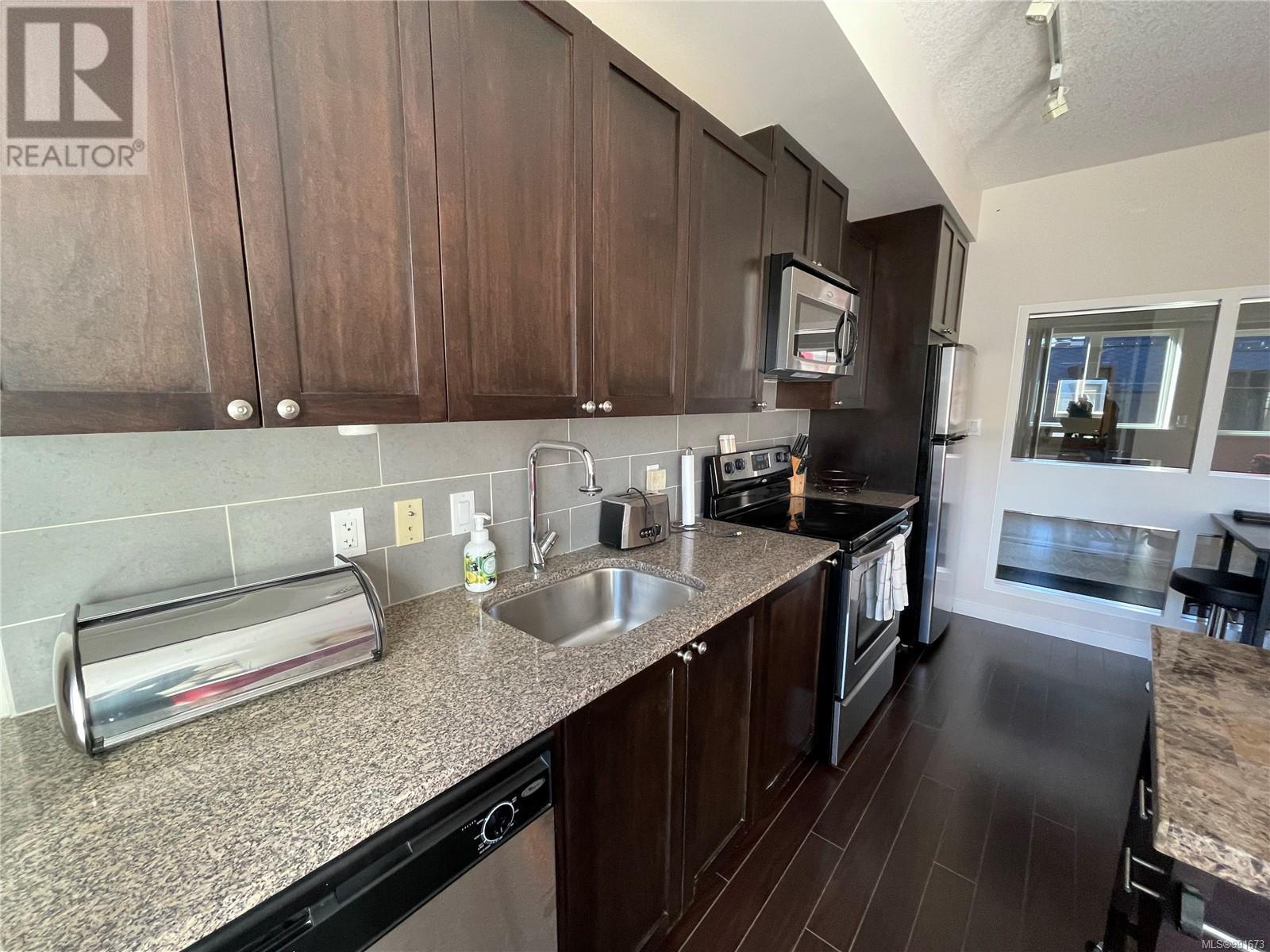 312 99 Chapel St, Nanaimo, British Columbia  V9R 5H3 - Photo 16 - 991673