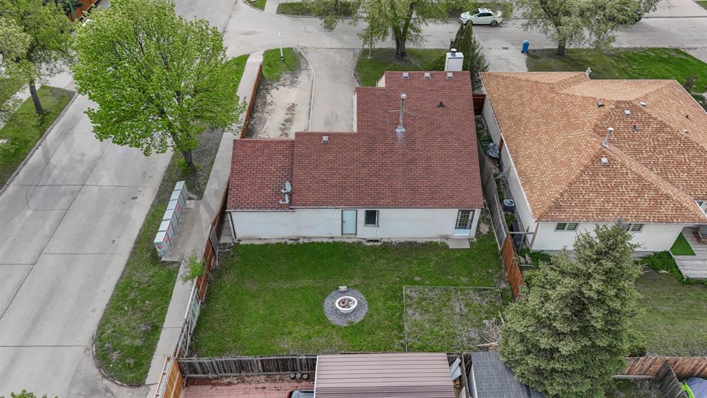 142 Birchbark Bay, Winnipeg, Manitoba  R2V 4P3 - Photo 8 - 202511409