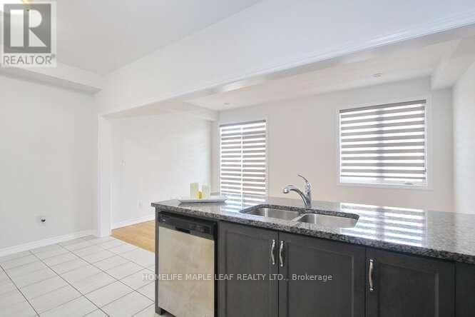 7 Flaibano Street, Brampton, Ontario  L6Z 1X9 - Photo 11 - W12163837
