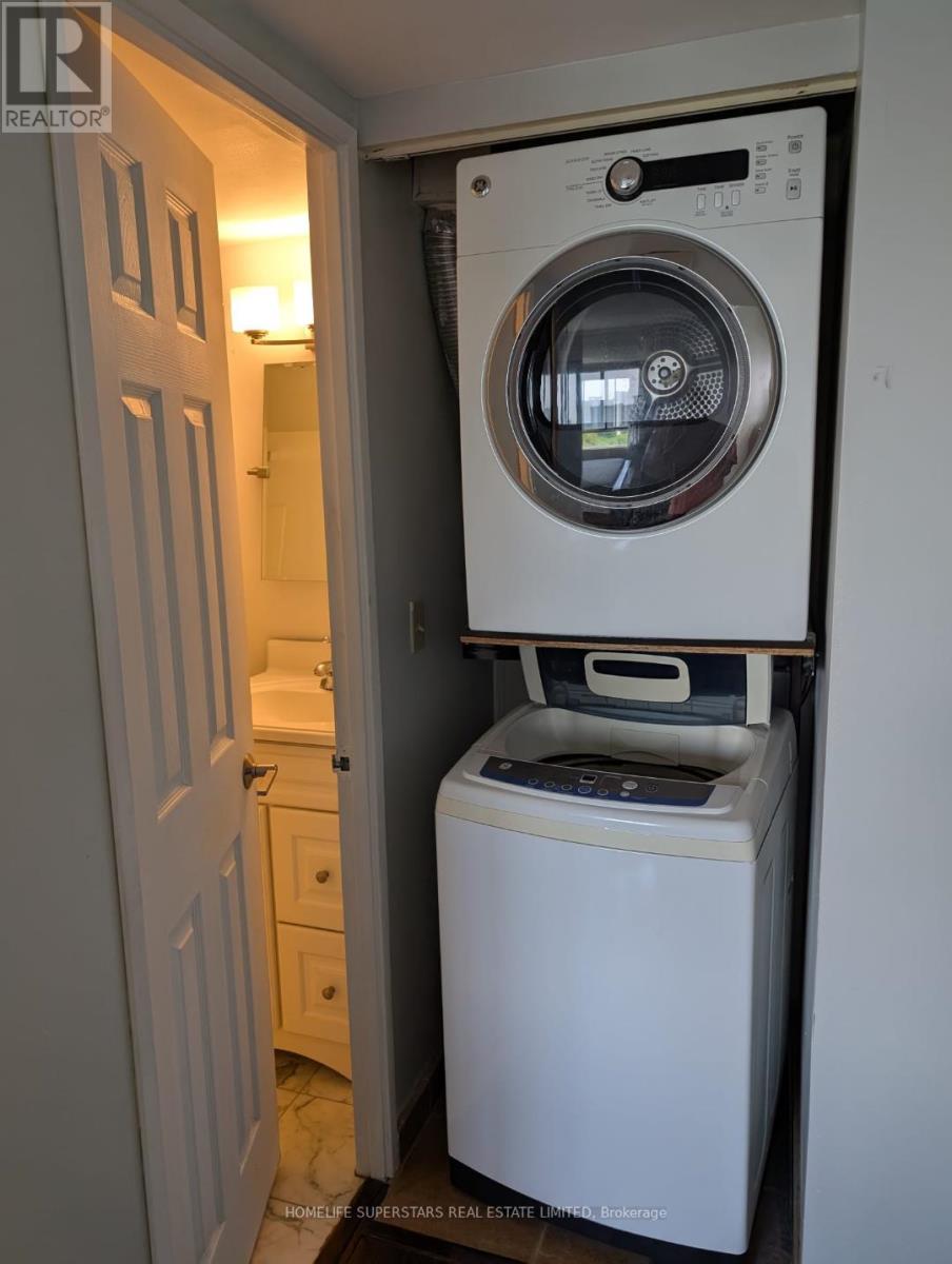 1807 (Furnished) - 61 Markbrook Lane, Toronto, Ontario  M9V 5E7 - Photo 9 - W12163847