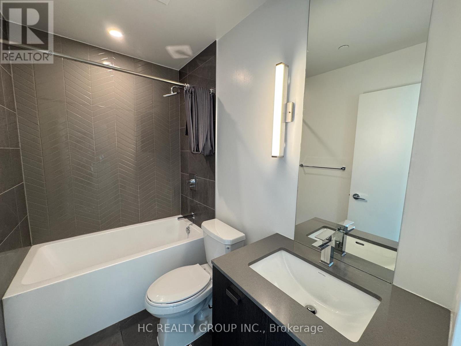 1306 - 10 De Boers Drive, Toronto, Ontario  M3J 0H1 - Photo 9 - W12163856