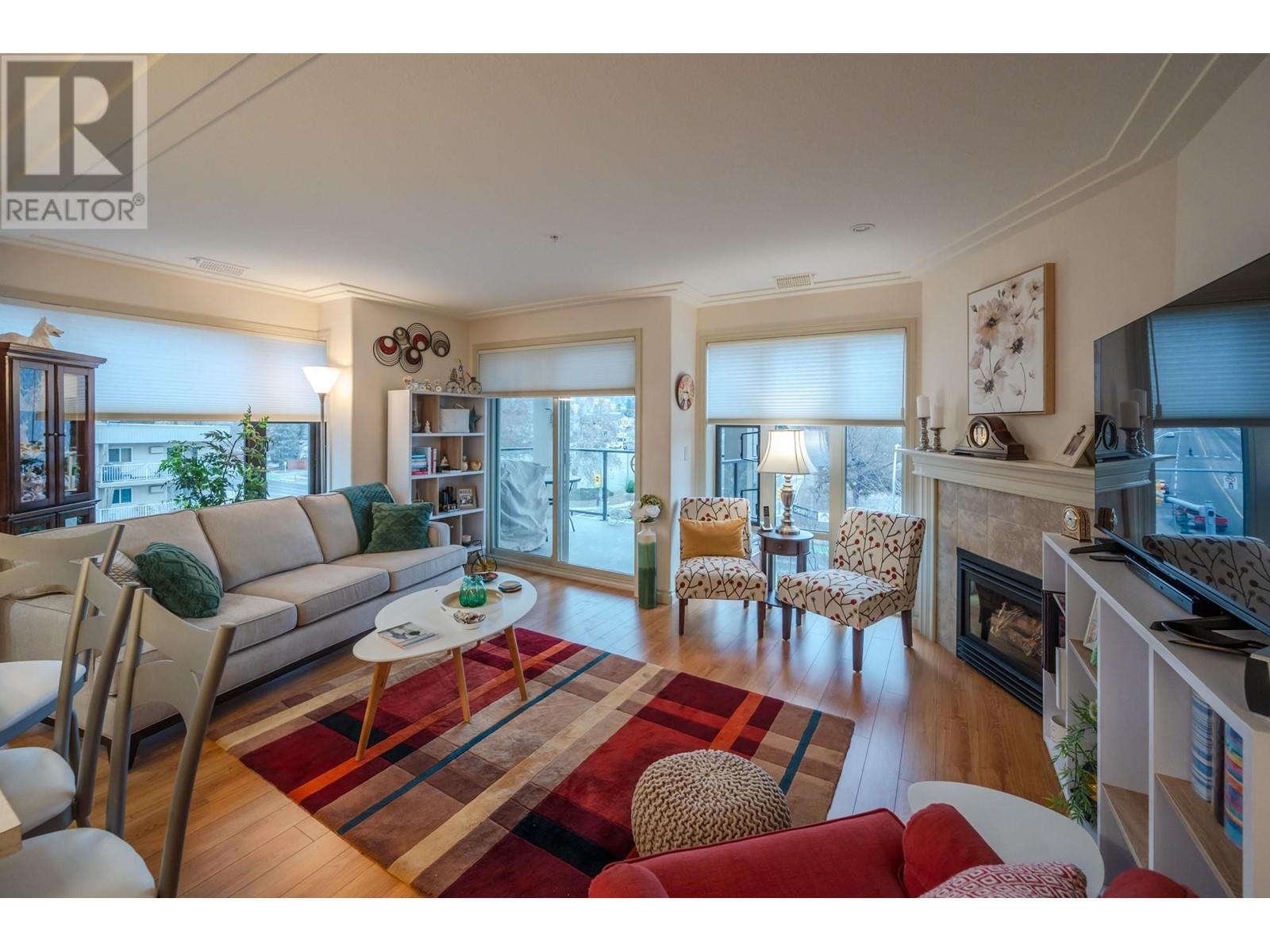 Property at 2113 Atkinson Street Unit# 406 image 3