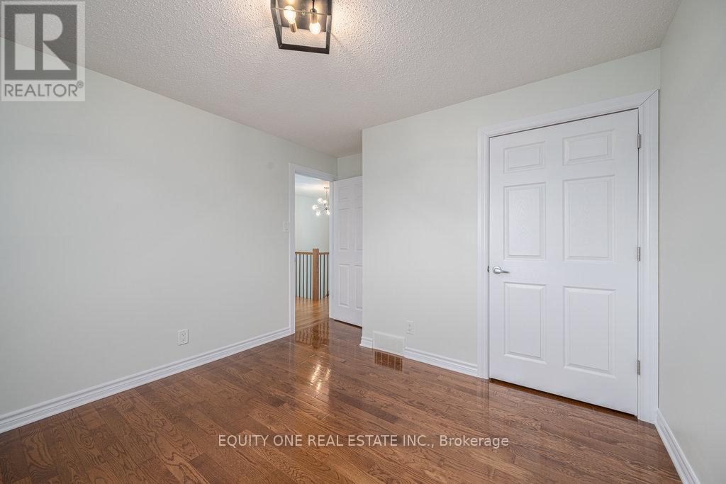 135 Medhurst Drive, Ottawa, Ontario  K2G 4J9 - Photo 31 - X12163893