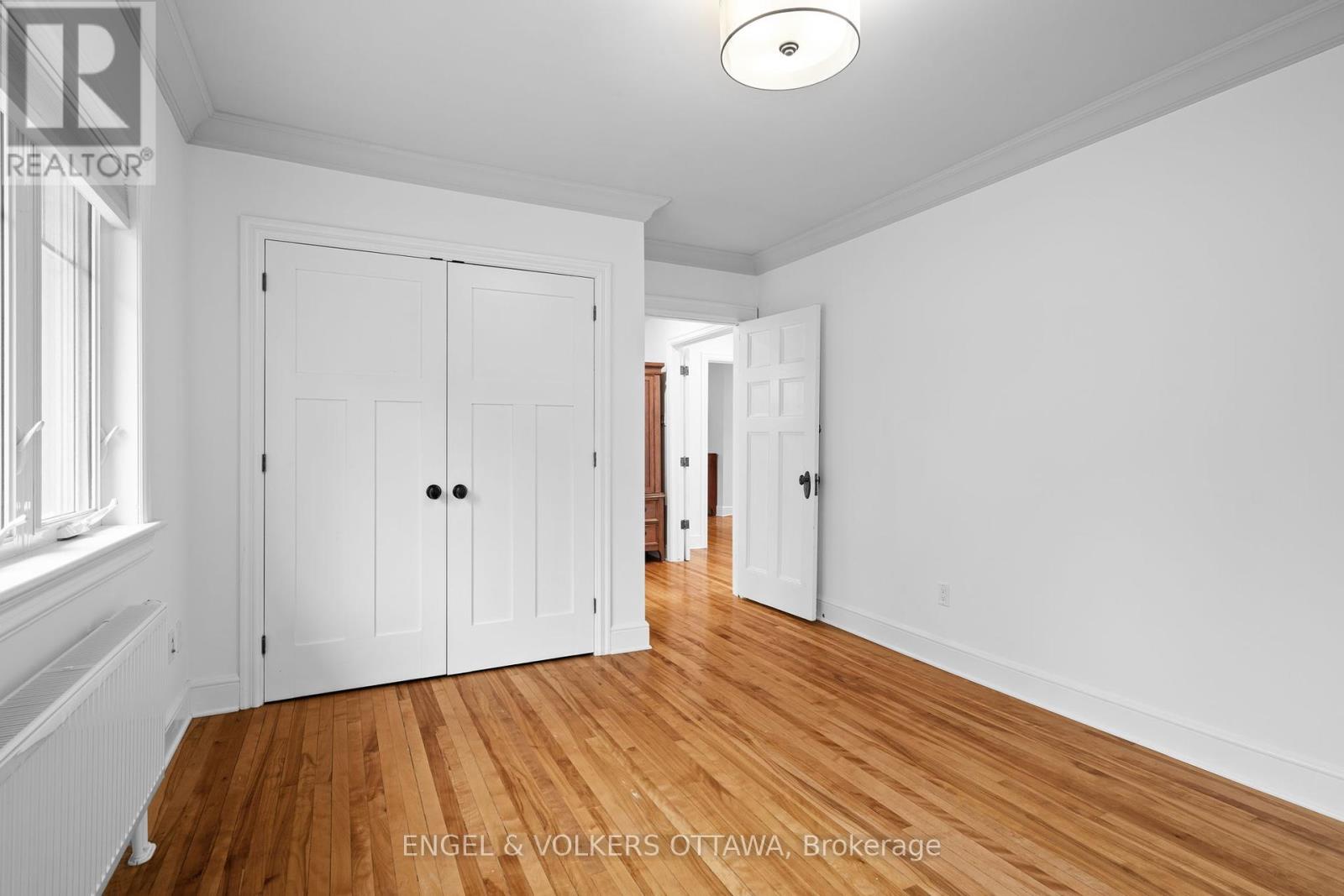 498 Queen Elizabeth Drive, Ottawa, Ontario  K1S 3N4 - Photo 26 - X12163943