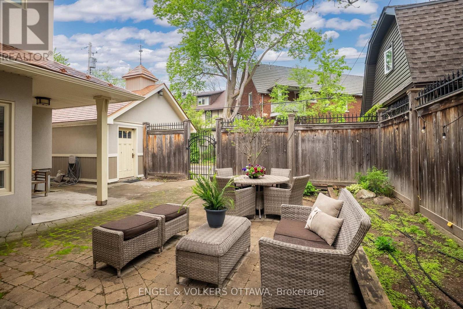 498 Queen Elizabeth Drive, Ottawa, Ontario  K1S 3N4 - Photo 44 - X12163943