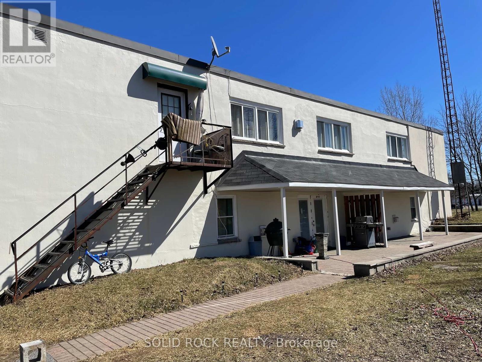 12356 County Rd 18 Road N, South Dundas, Ontario  K0C 2H0 - Photo 7 - X12163964