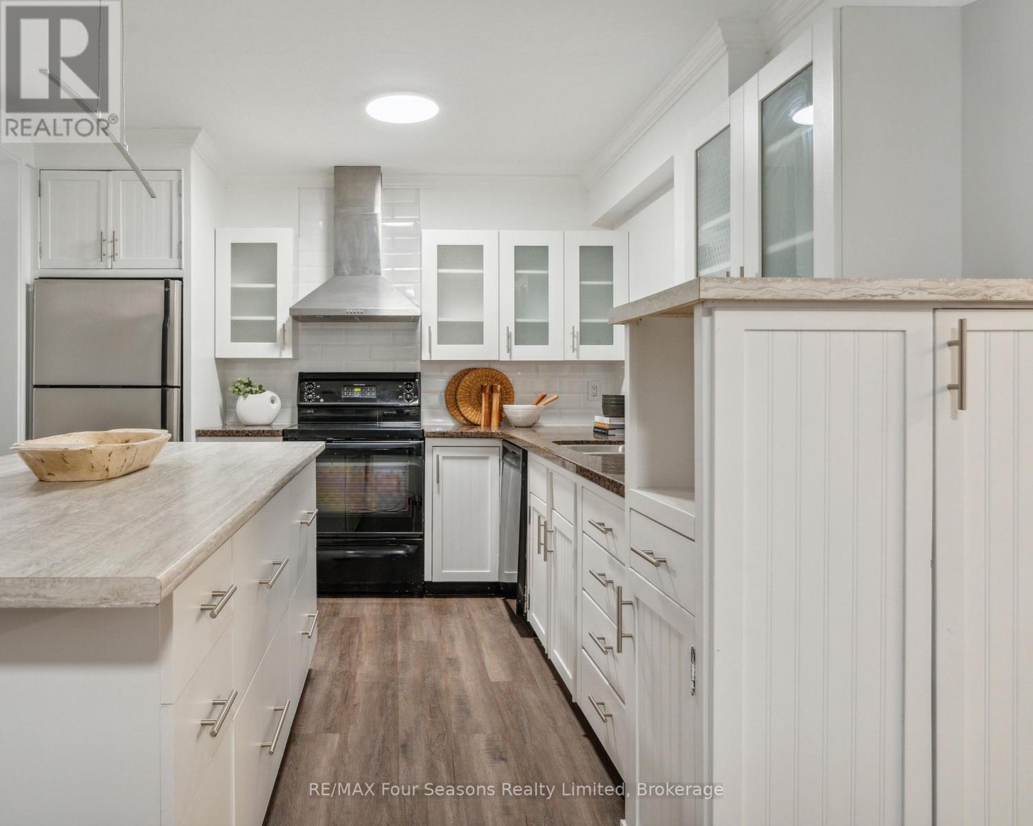 7 - 44 Trott Boulevard, Collingwood, Ontario  L9Y 5B7 - Photo 13 - S12163907