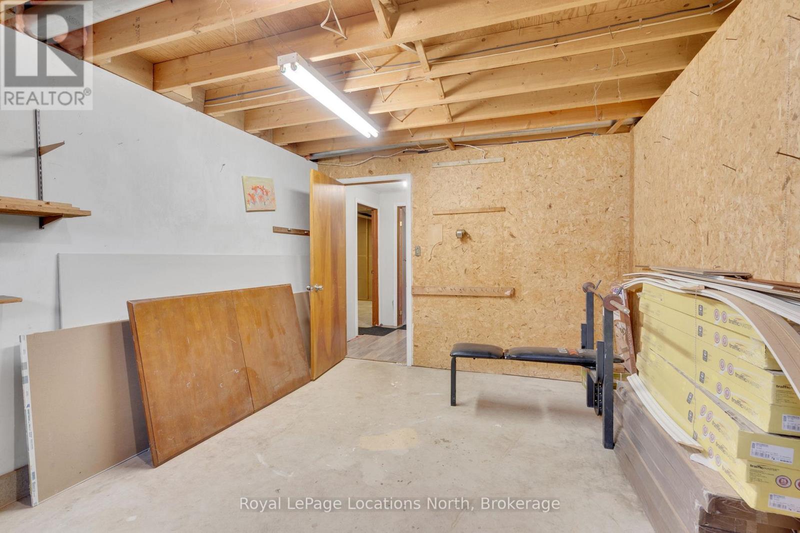 214 Sunnidale Street, Clearview, Ontario  L0M 1S0 - Photo 30 - S12163954