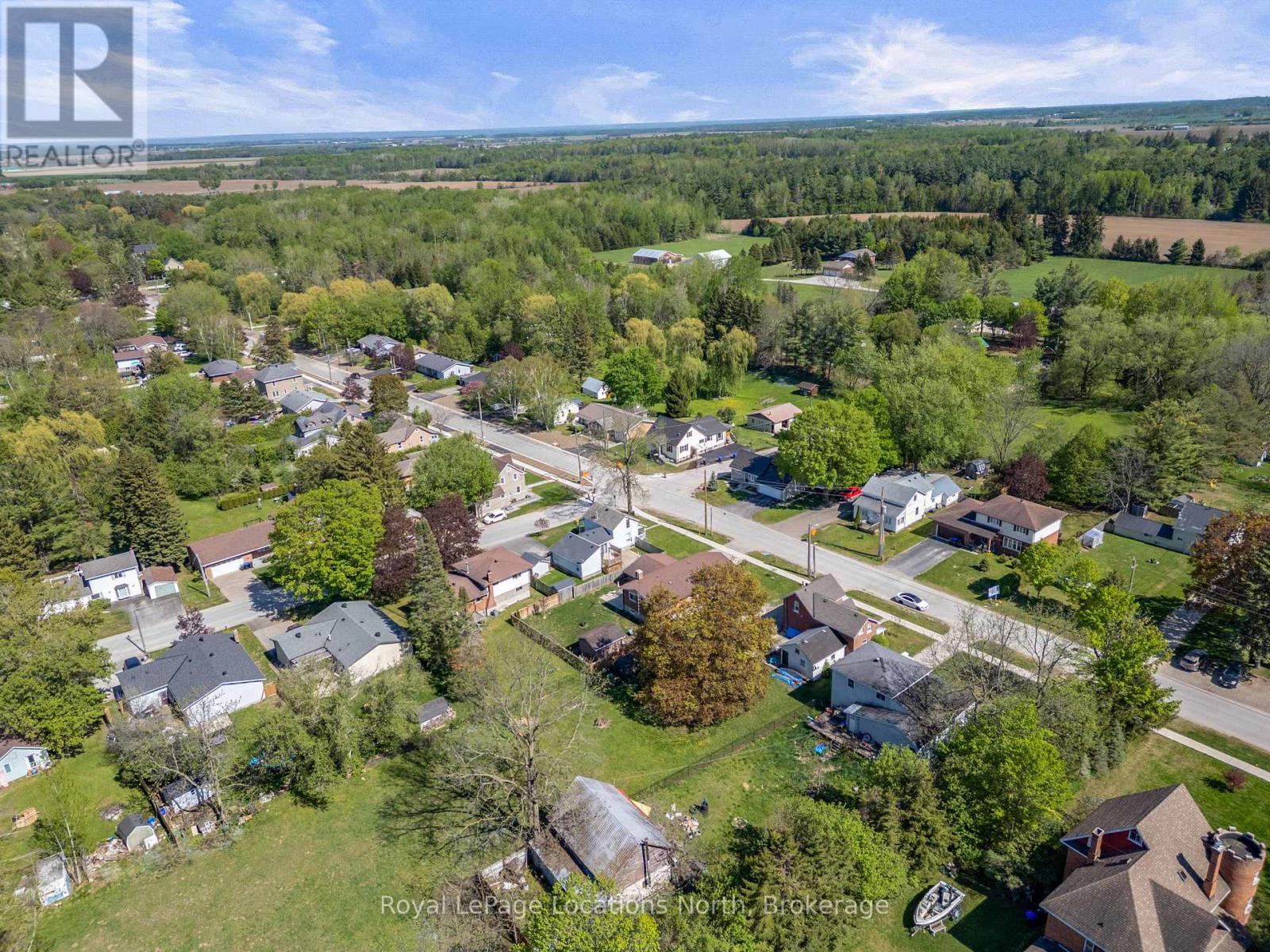 214 Sunnidale Street, Clearview, Ontario  L0M 1S0 - Photo 46 - S12163954
