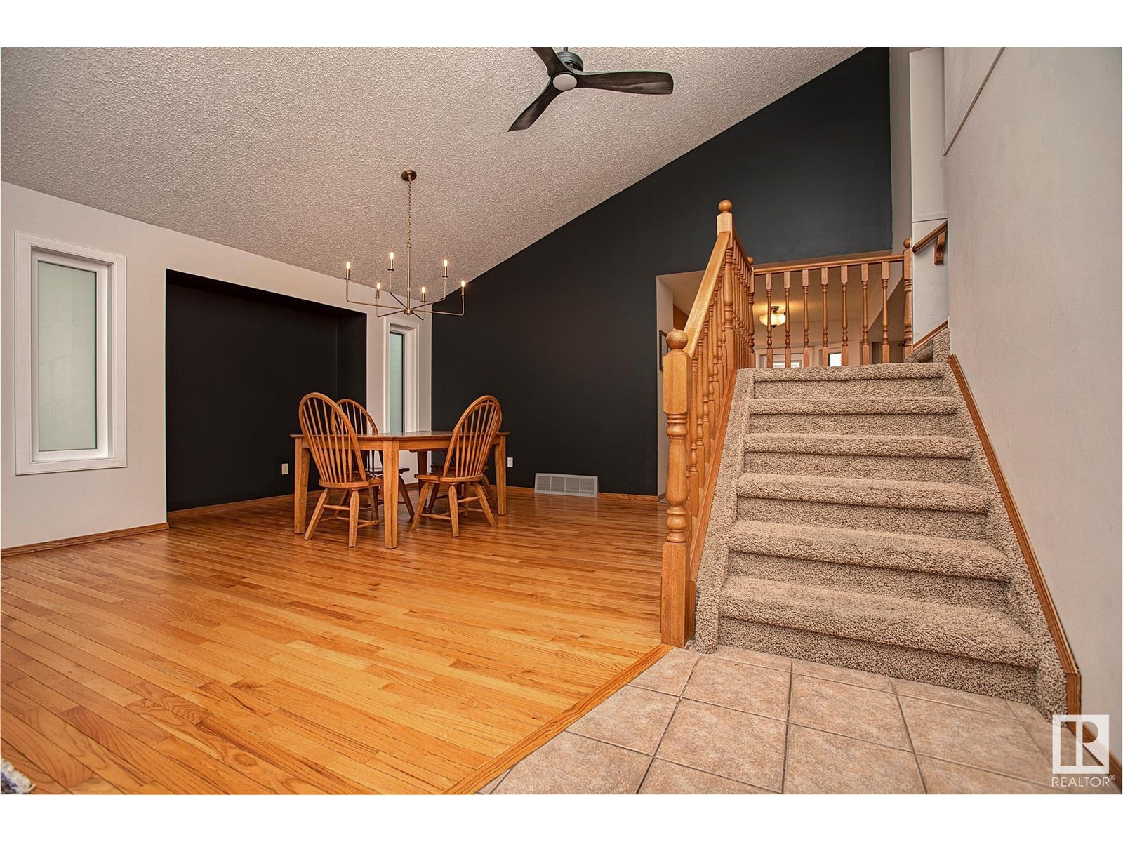 Property at 85 COACHMAN WY image 4