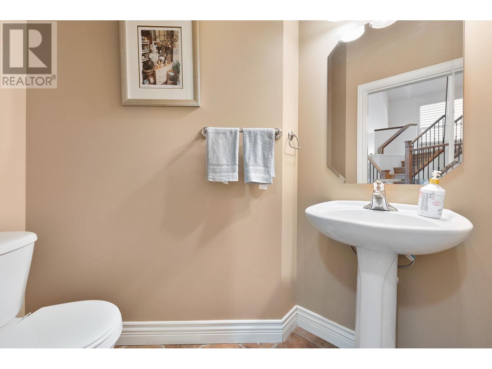 19243 Fieldstone Walk, Pitt Meadows, British Columbia  V3Y 2X1 - Photo 23 - R3002214