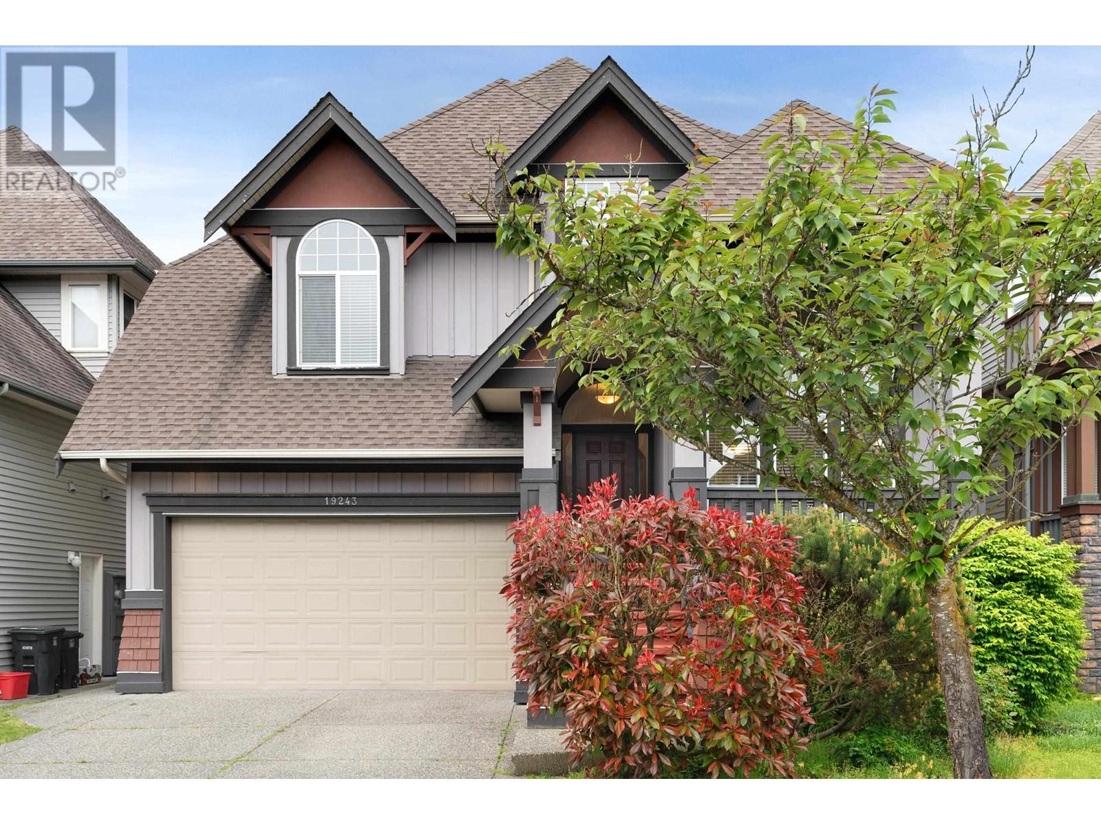 19243 Fieldstone Walk, Pitt Meadows, British Columbia  V3Y 2X1 - Photo 2 - R3002214